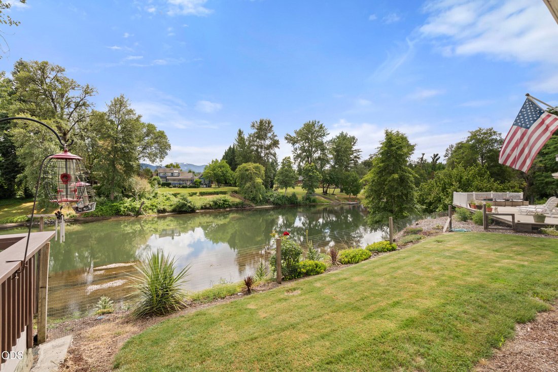 House in Grants Pass, Oregon, United States 3 - 18324146