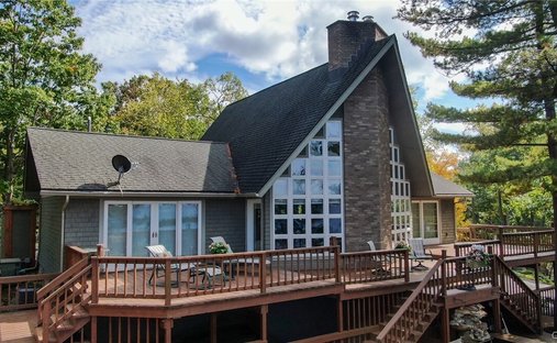 House in Hammond, New York, United States 1