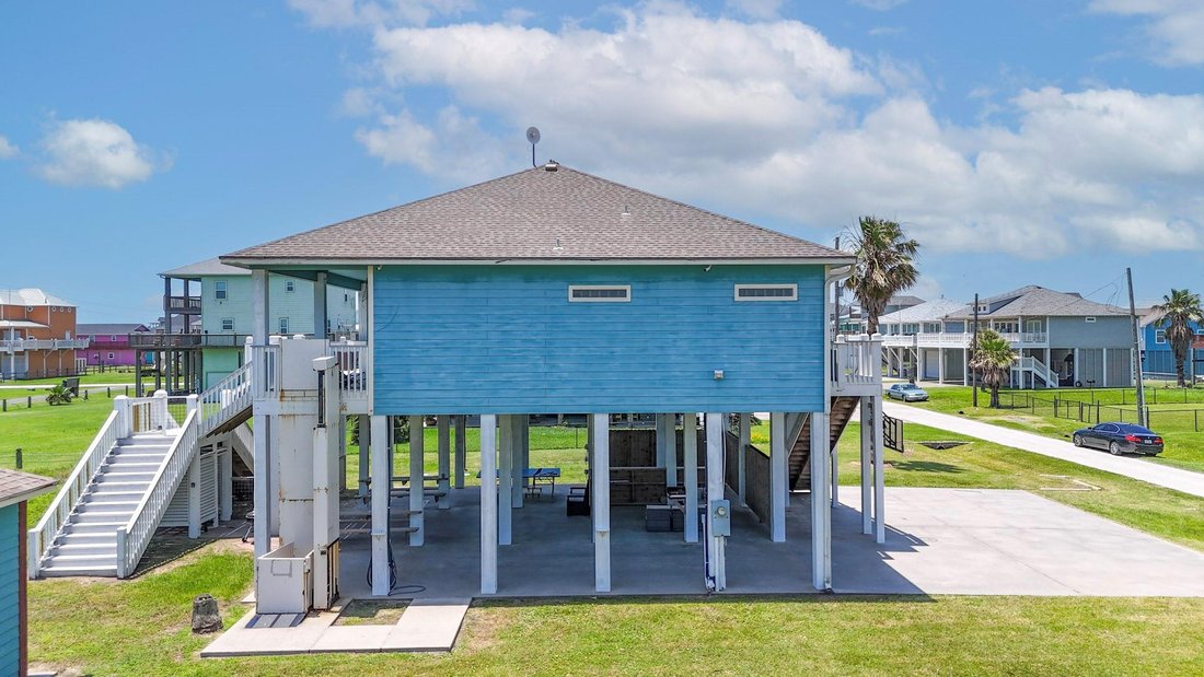 House in Bolivar Peninsula, Texas, United States 4 - 18324926