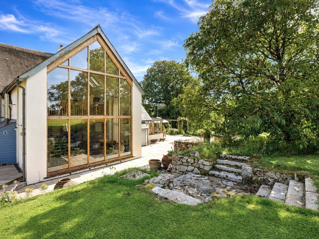 House in Devon, England 3 - 17937496