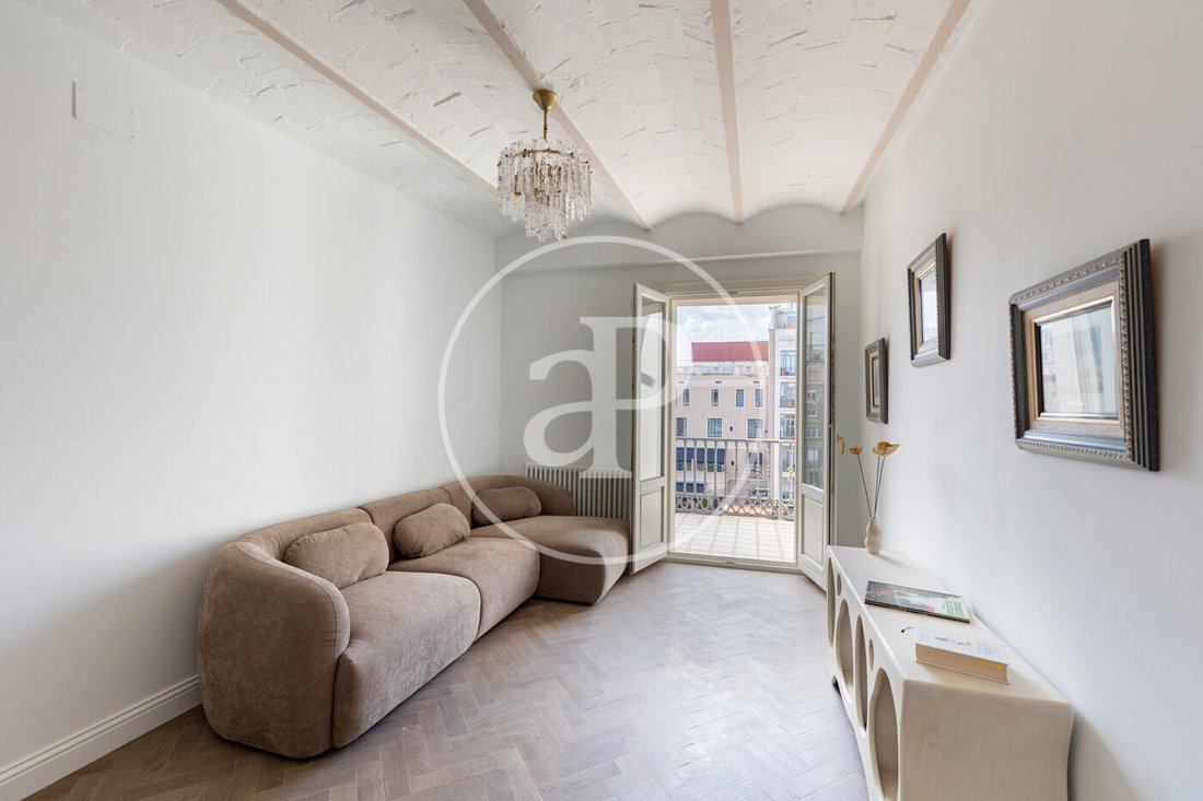 Apartment in Eixample, Barcelona, Spain 3 - 18325078