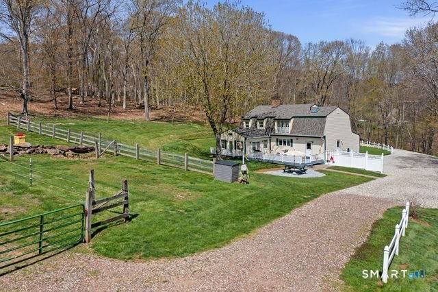 House in East Hampton, Connecticut, United States 3 - 18324130
