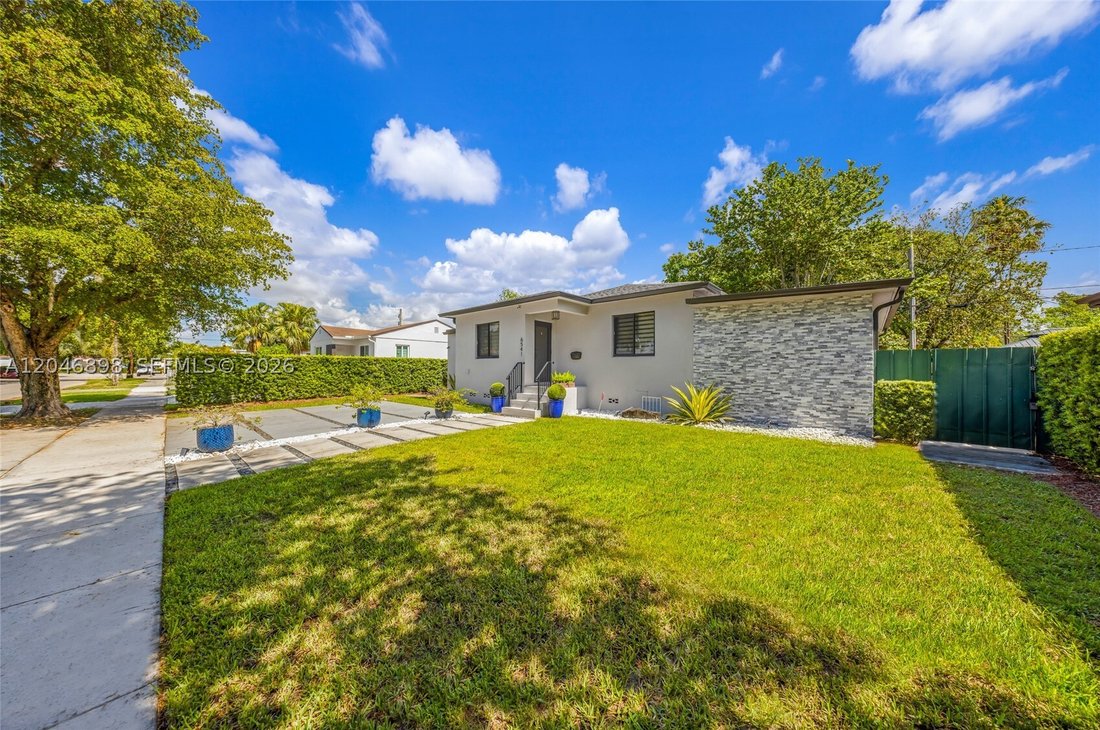 House in Coral Terrace, Florida, United States 2 - 18324201