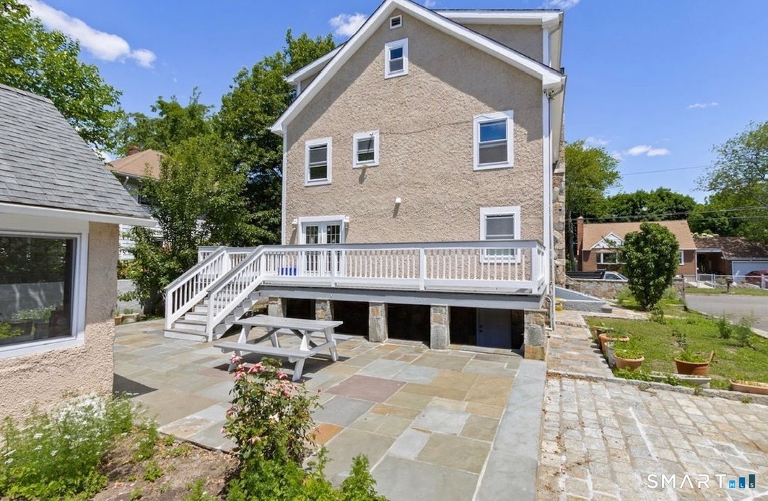 House in Stratford, Connecticut, United States 3 - 18324127