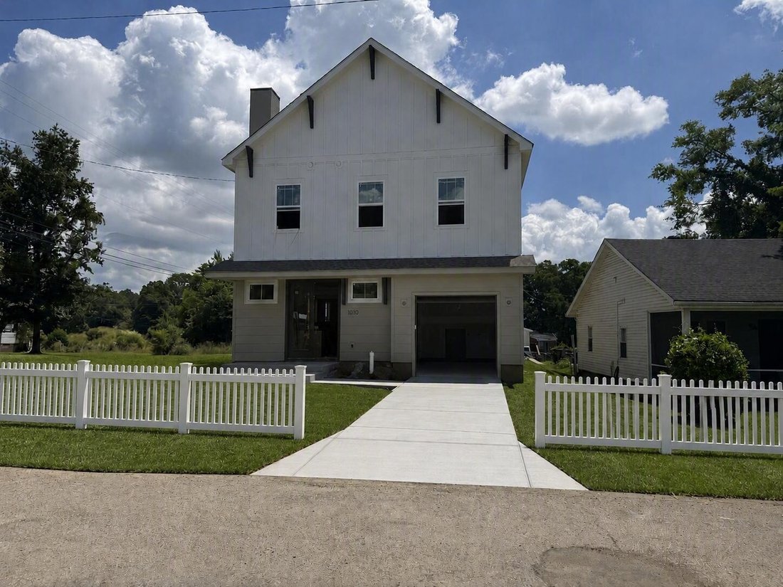 Co Op in Nashville, Tennessee, United States 1 - 18324615
