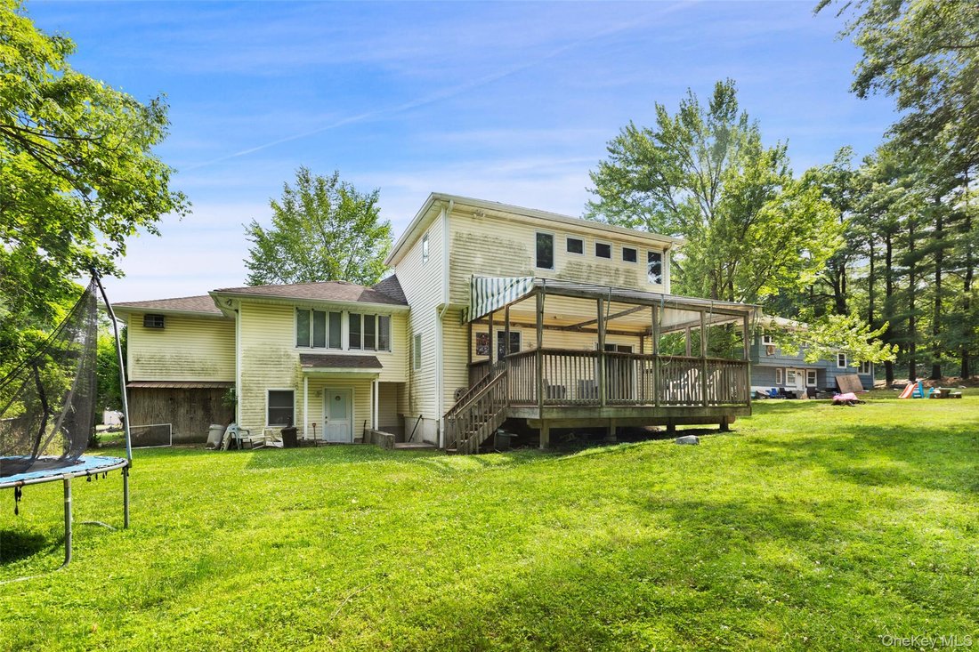 House in Airmont, New York, United States 2 - 18324275