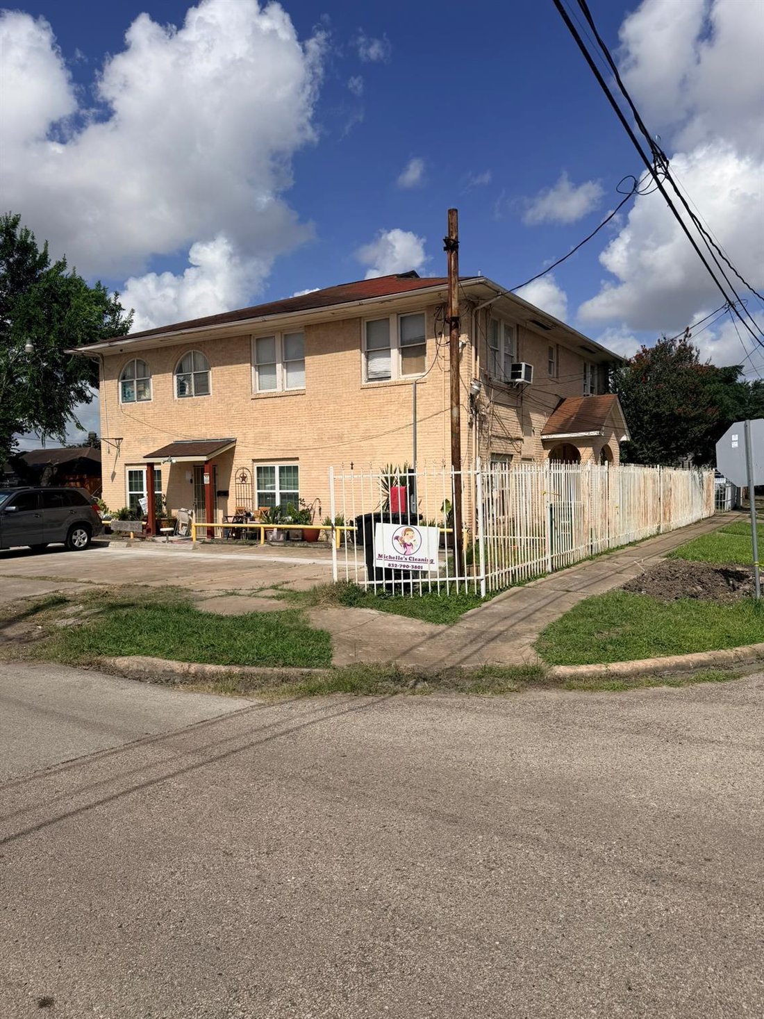 Houston, Texas, United States 5 - 18324837