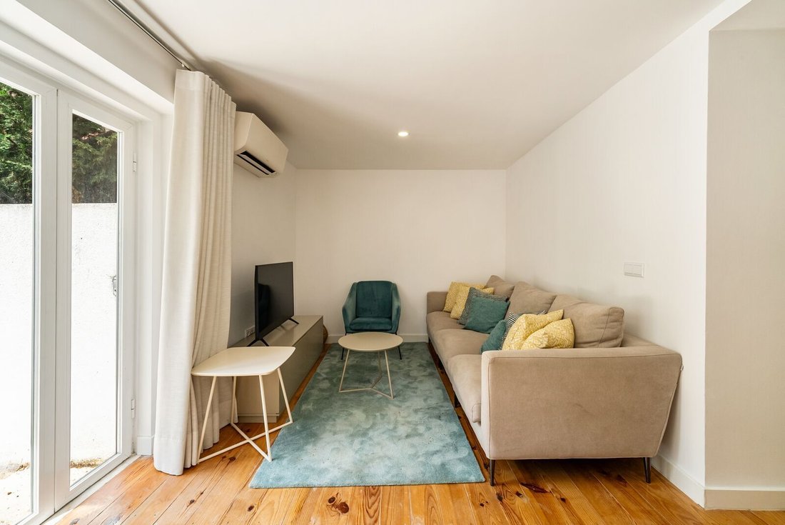 Apartment in Santo Antonio, Lisbon, Portugal 5 - 18325311