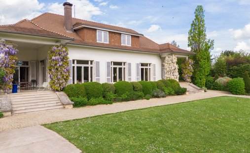 Villa in Grangier, Dijon, France 1
