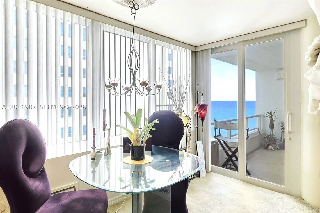 Condo in Miami Beach, Florida, United States 2 - 18324157