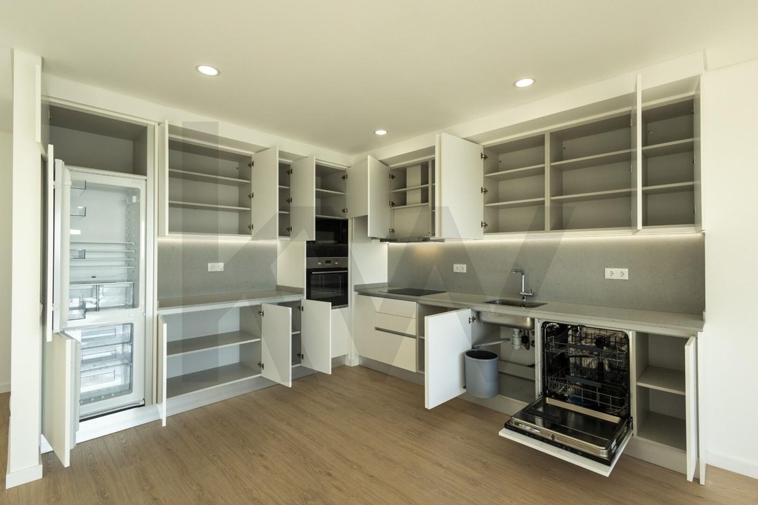 Apartment in Mafra, Lisbon, Portugal 2 - 18324786