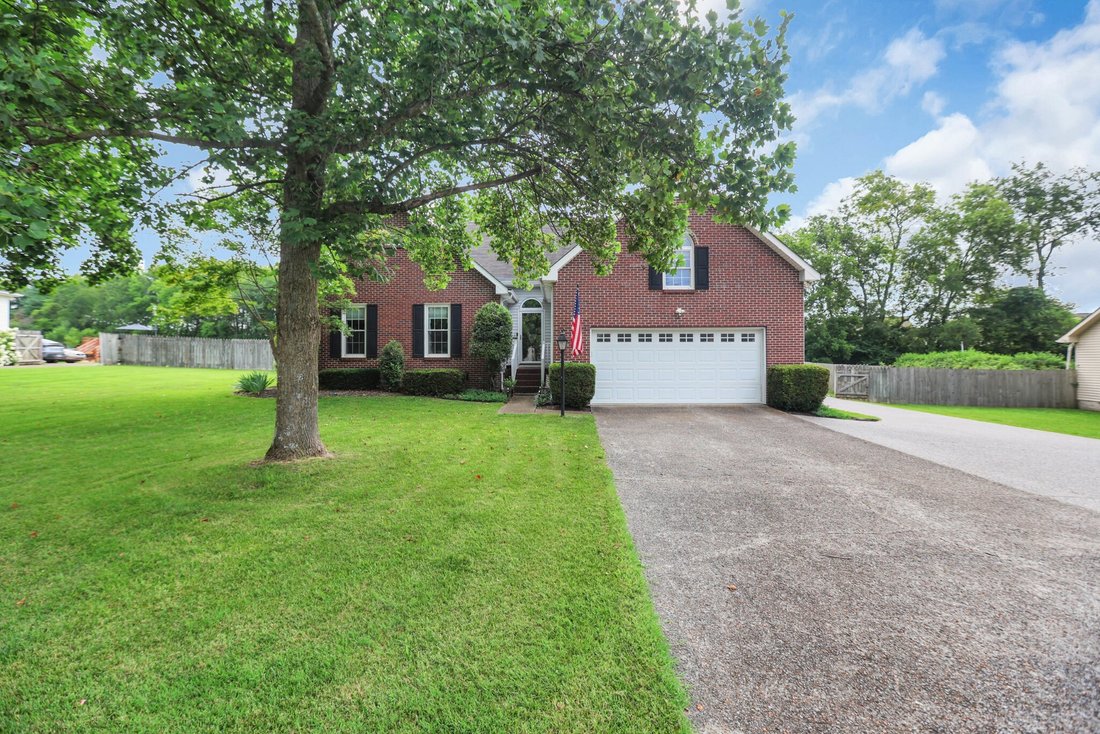 House in Gallatin, Tennessee, United States 2 - 18324623