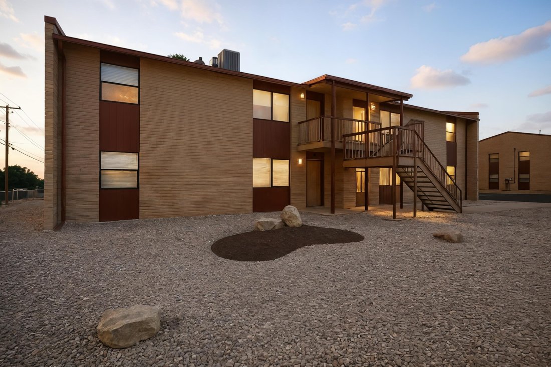Alamogordo, New Mexico, United States 1 - 18324499