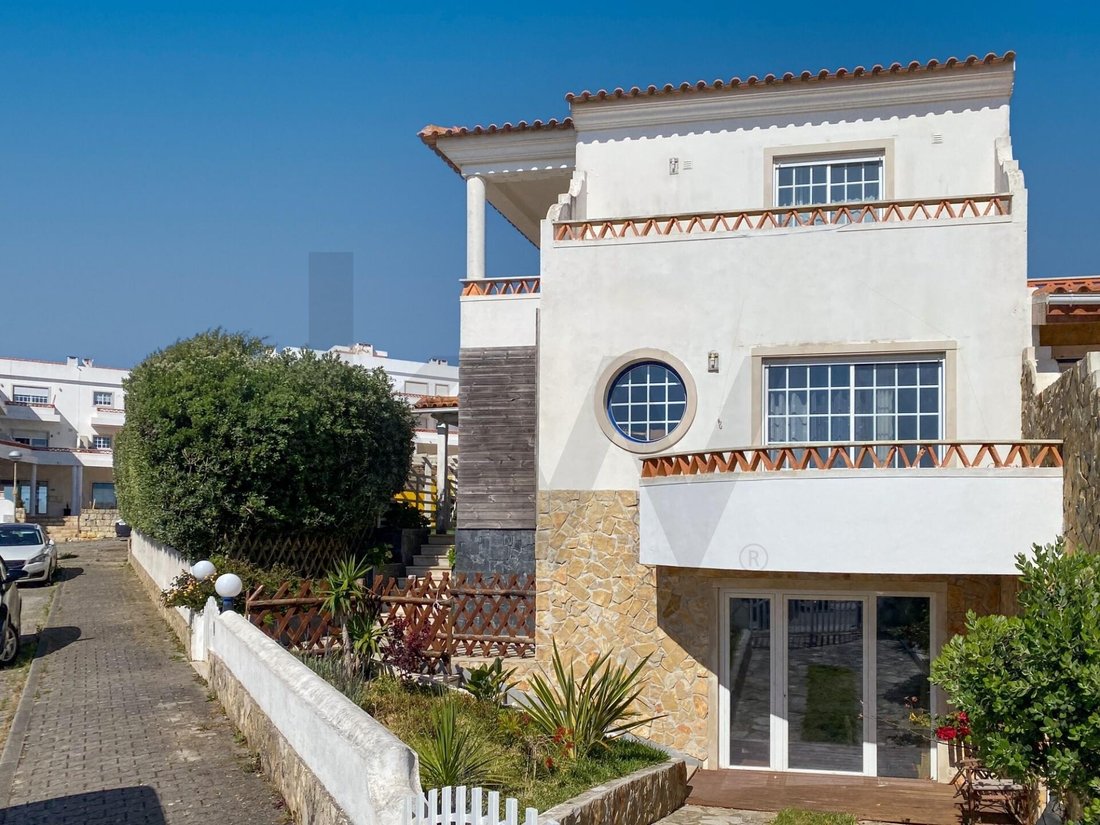 Townhouse in Ericeira, Lisbon, Portugal 1 - 18324815