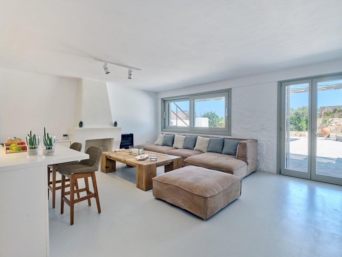 House in Paros, Aegean, Greece 2 - 18325072