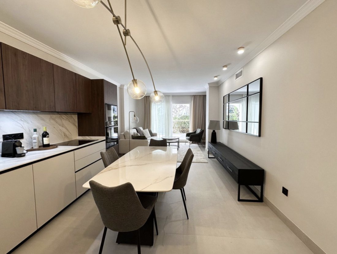 Apartment in San Pedro de Alcantara, Andalusia, Spain 2 - 18325121