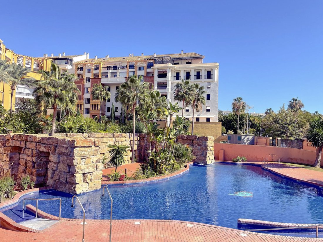Apartment in San Pedro de Alcantara, Andalusia, Spain 2 - 18325118