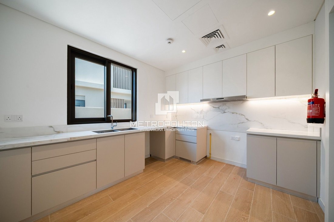 Townhouse in Jebel Ali Village, Dubai, United Arab Emirates 4 - 16624272