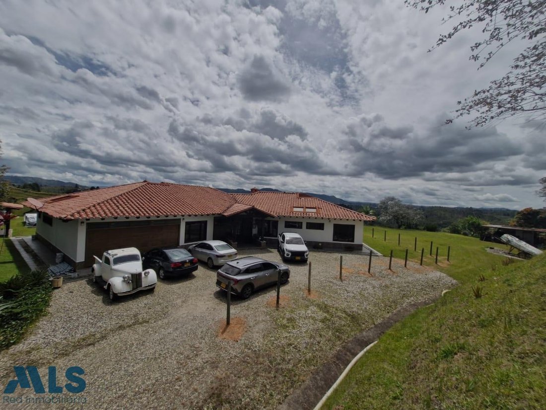 Finca in Guarne, Guarne, Colombia 2 - 18325096