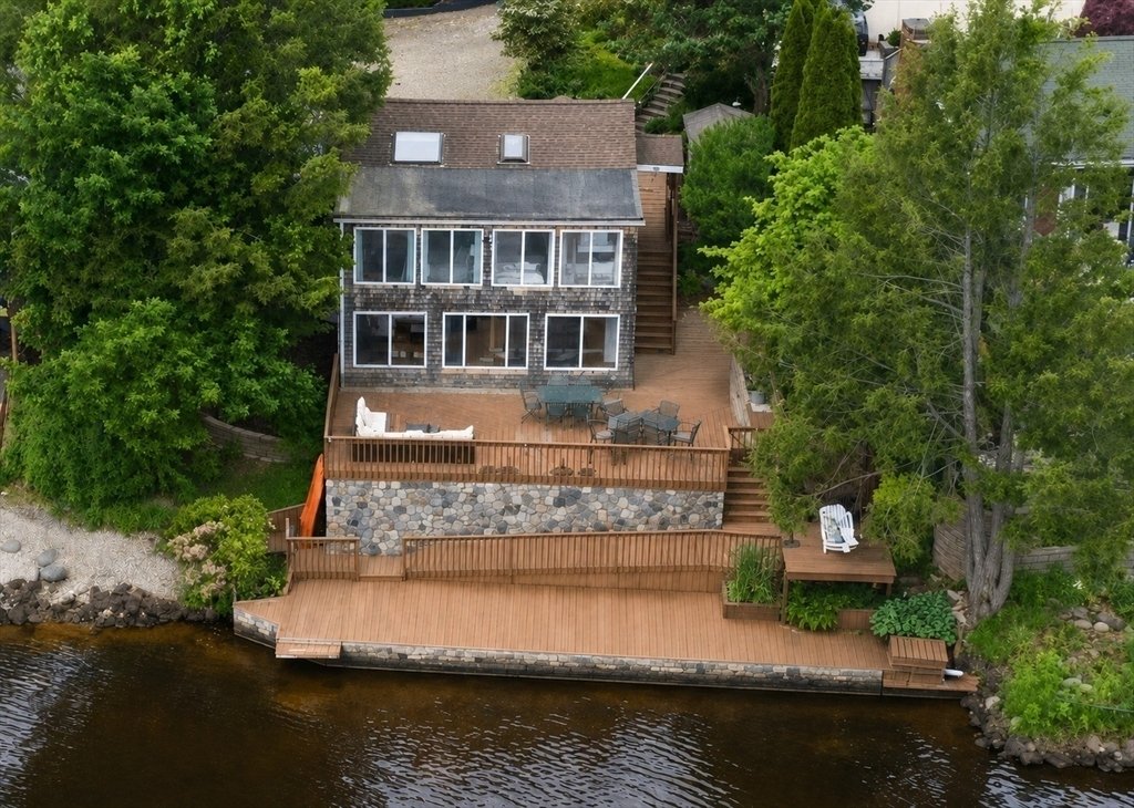 Casa a Holland, Massachusetts, Stati Uniti 1 - 18304255