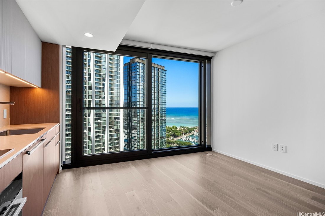 Condo in Honolulu, Hawaii, United States 2 - 18325135