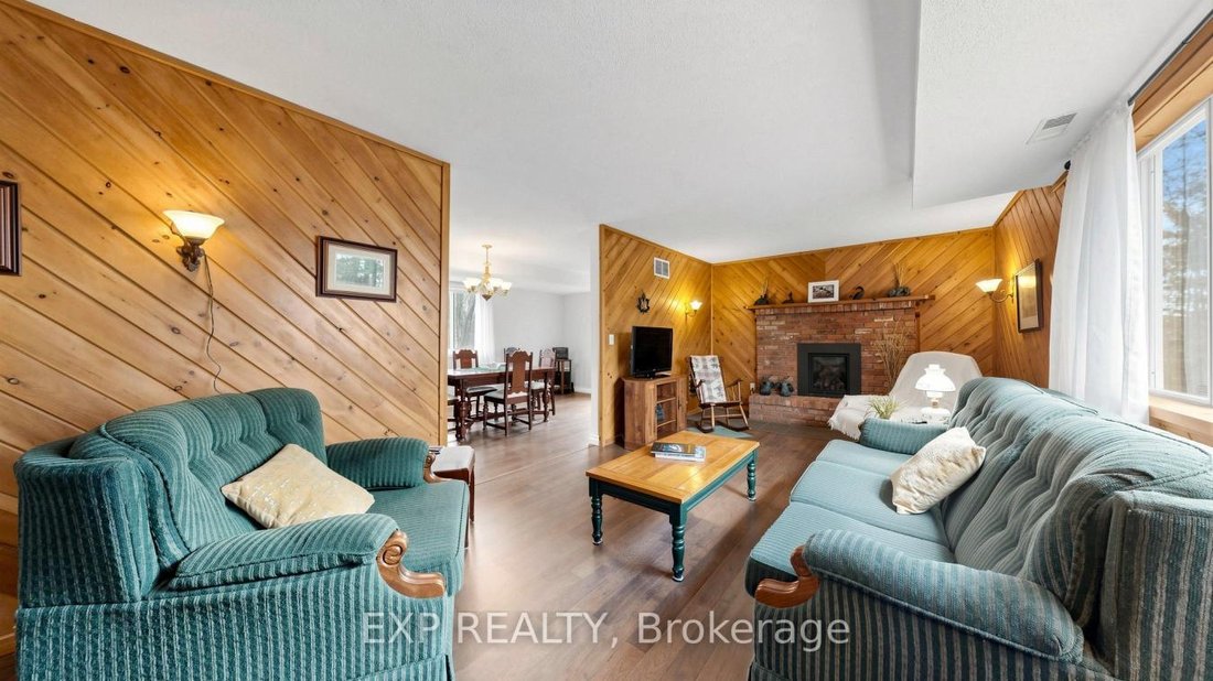 House in Lake of Bays, Ontario, Canada 5 - 18325170