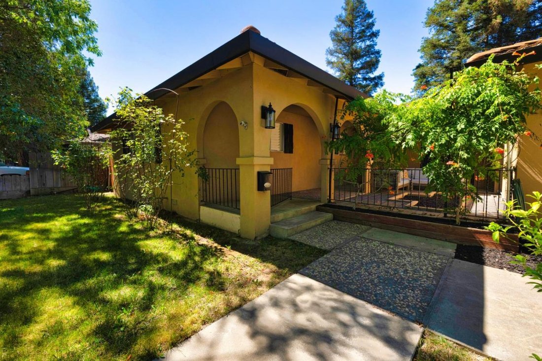 House in Modesto, California, United States 3 - 18325110