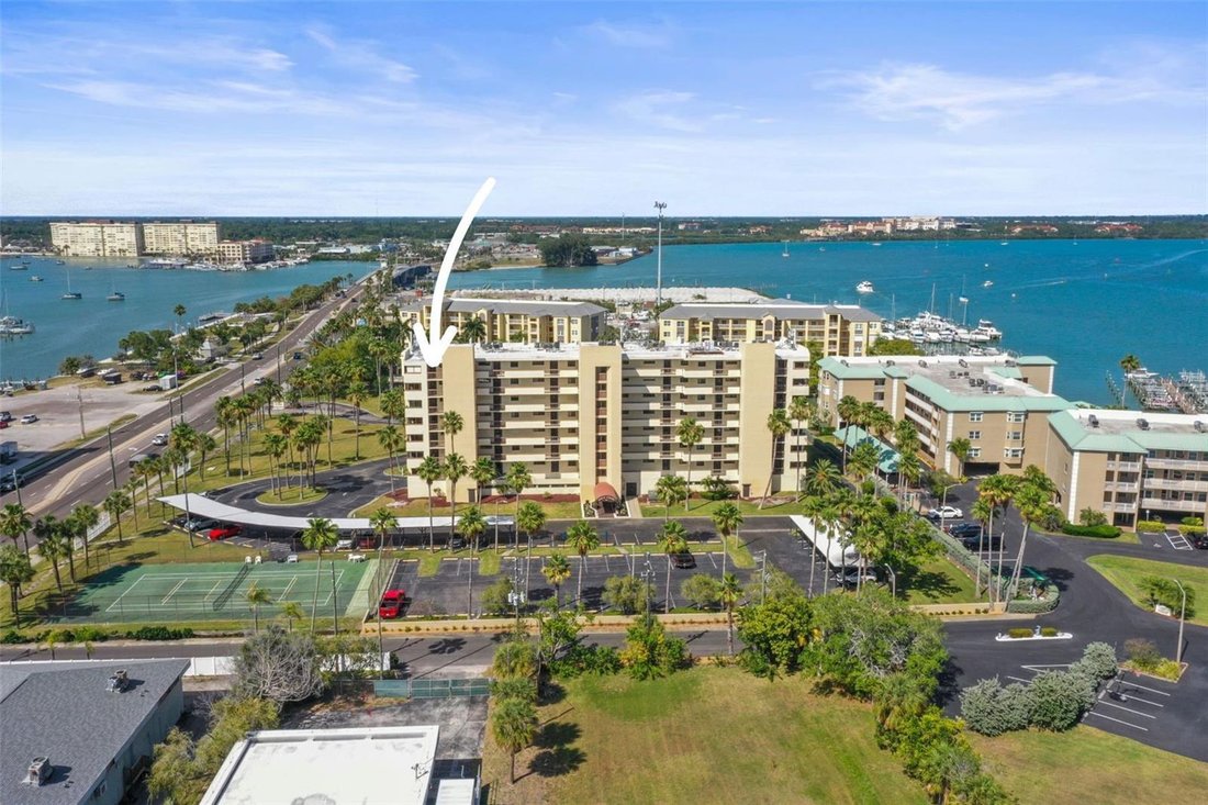 Appartement à Madeira Beach, Floride, États-Unis 4 - 18325154