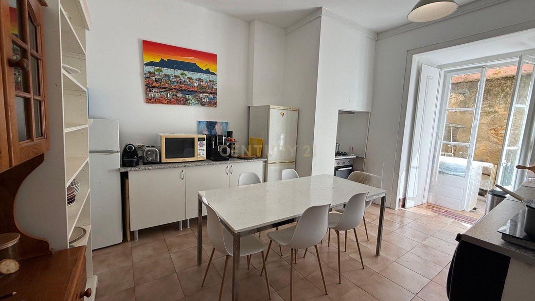 Apartment in Santo Antonio, Lisbon, Portugal 5 - 18325211