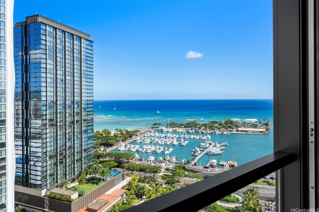 Condo in Honolulu, Hawaii, United States 1 - 18325135