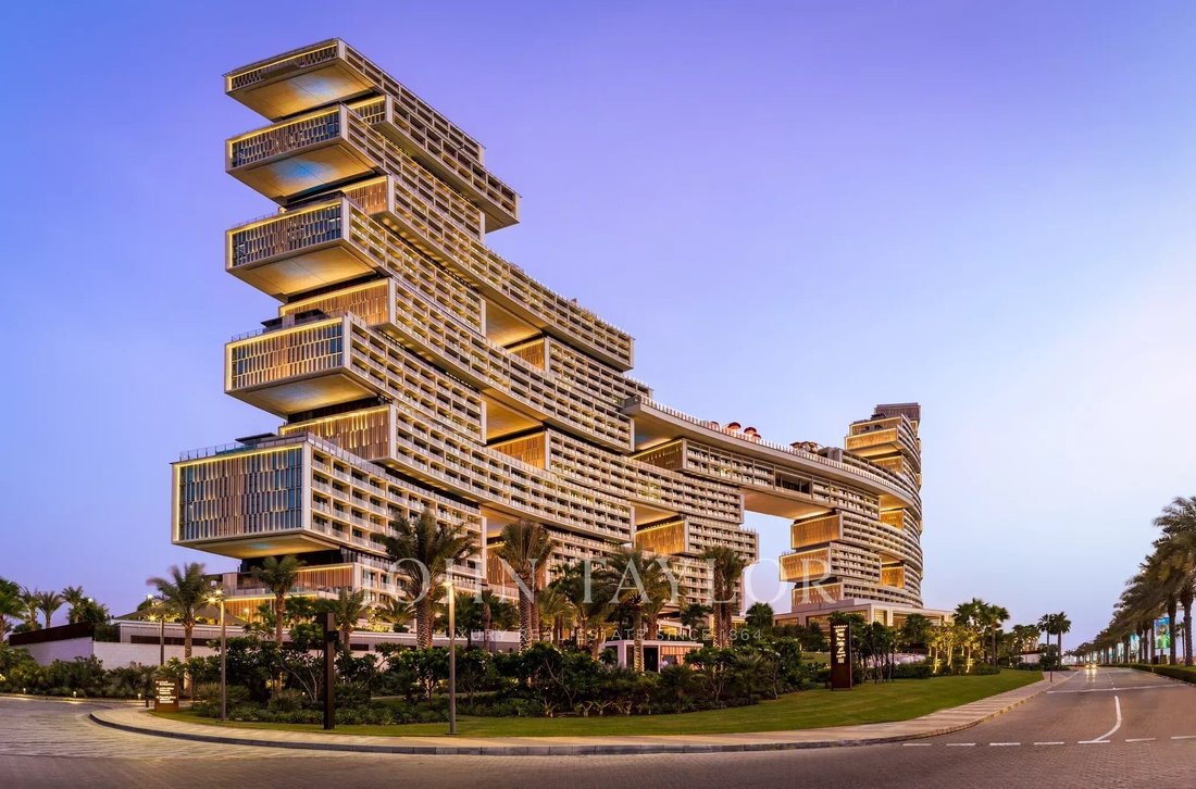 House in Palm Jumeirah, Dubai, United Arab Emirates 3 - 18325189