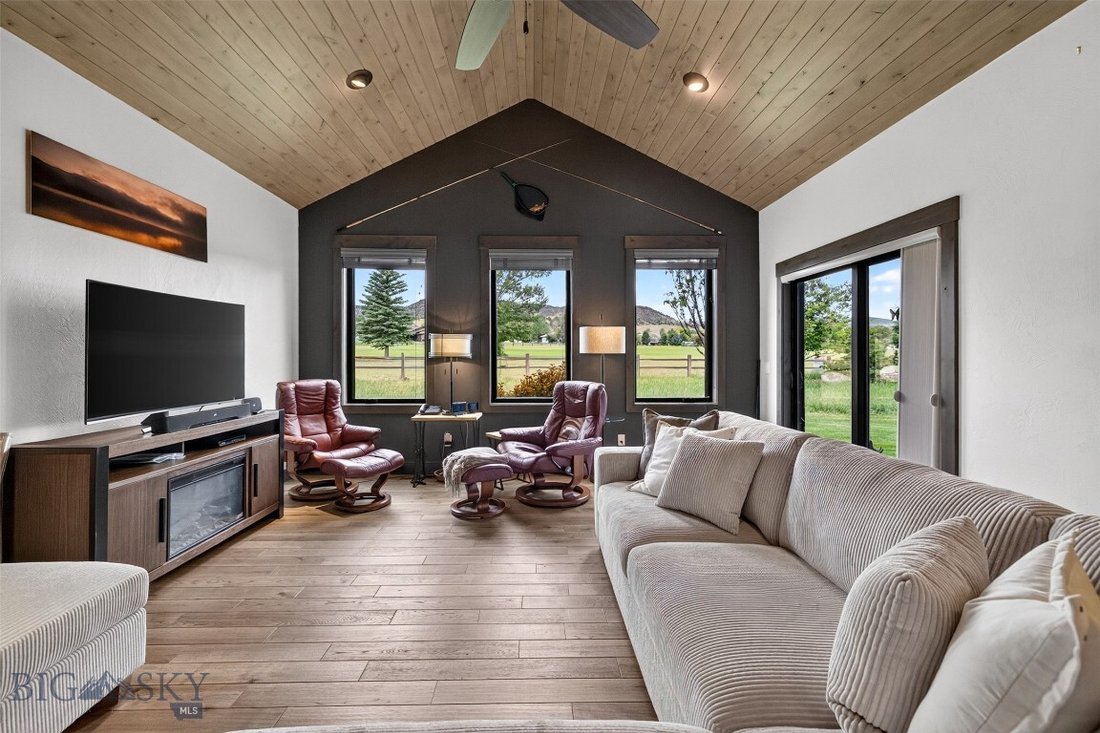 House in Ennis, Montana, United States 4 - 18325155