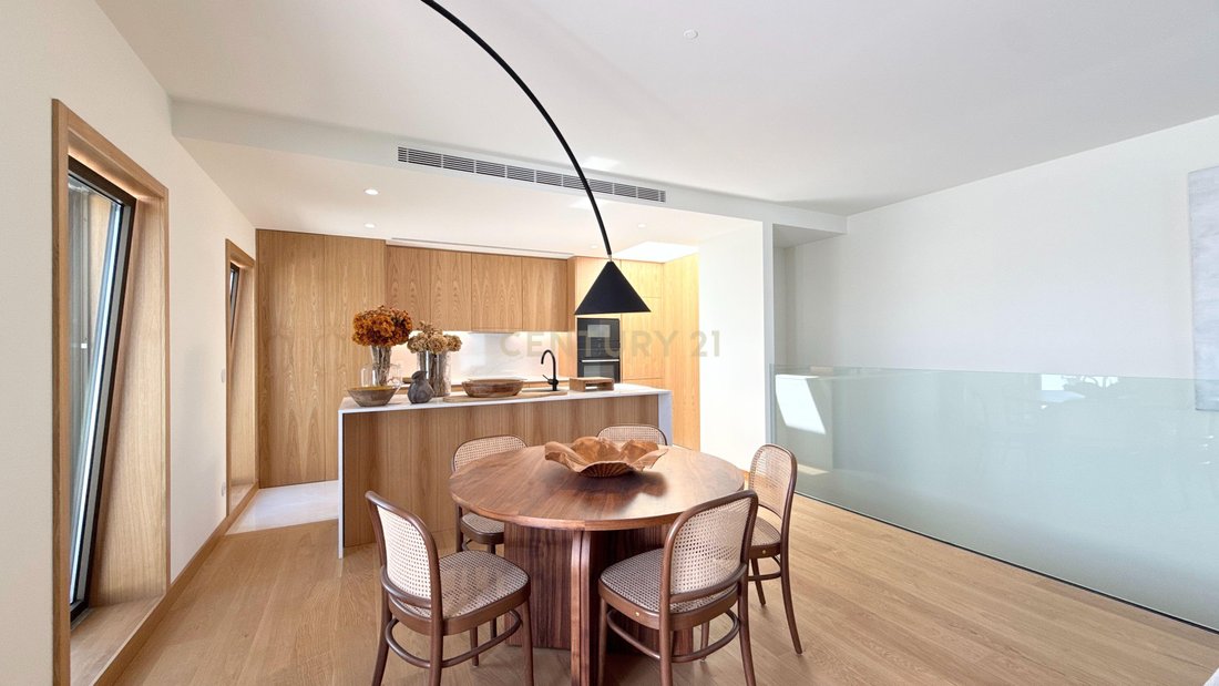 Apartment in Cedofeita, Santo Ildefonso, Se, Miragaia, Sao Nicolau e Vitoria, Porto District, Portugal 2 - 18325276