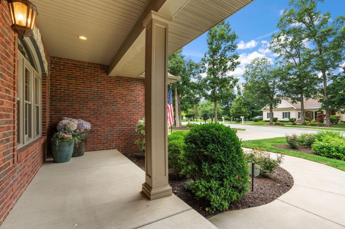 House in Crown Point, Indiana, United States 4 - 18325114
