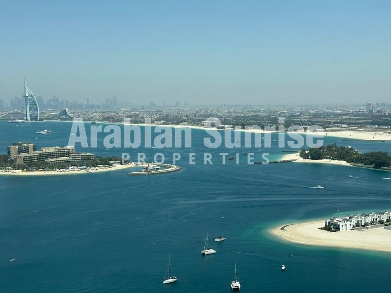 Apartment in Palm Jumeirah, Dubai, United Arab Emirates 1 - 18325178
