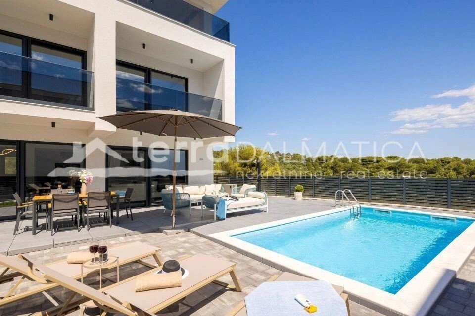 House in Rogoznica, Sibenik-Knin County, Croatia 4 - 14301547