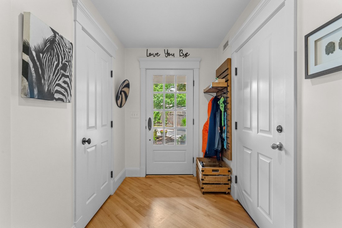 Condo in Manchester-by-the-Sea, Massachusetts, United States 3 - 18325847