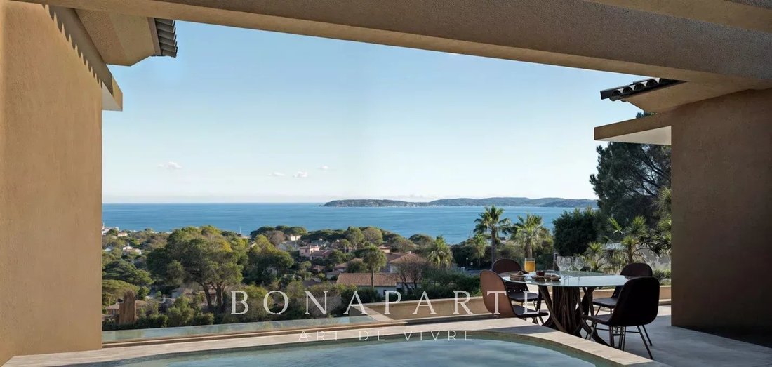 Villa in Les Bouteillers, Sainte-Maxime, France 3 - 18325807