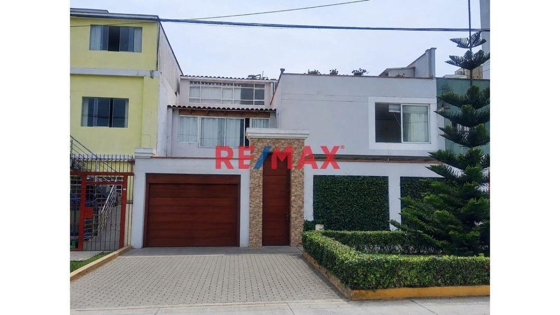 House in Lima, Belarus 1 - 18326080