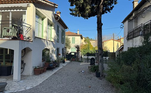 Villa in Sainte Anne, Vence, France 1