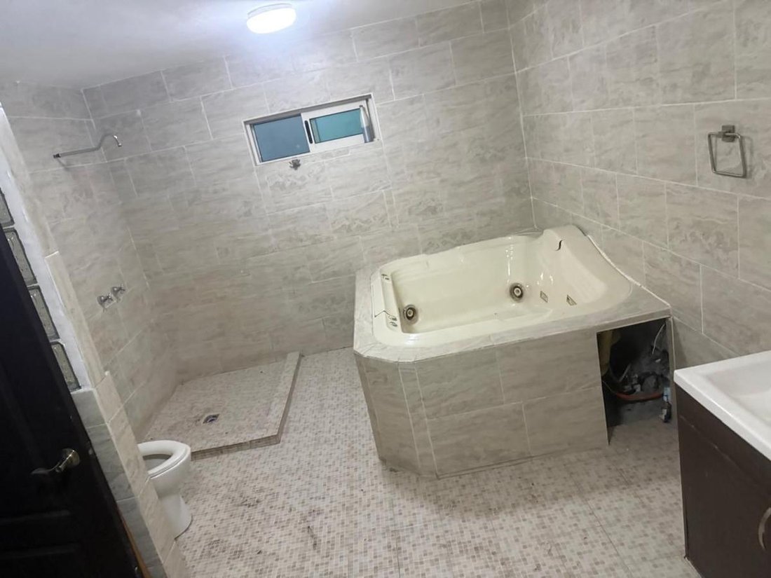 House in Monterrey, Nuevo Leon, Mexico 5 - 18326072