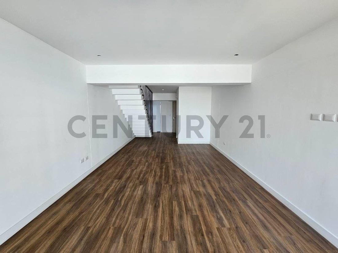 Apartment in Lima, Belarus 3 - 18326055