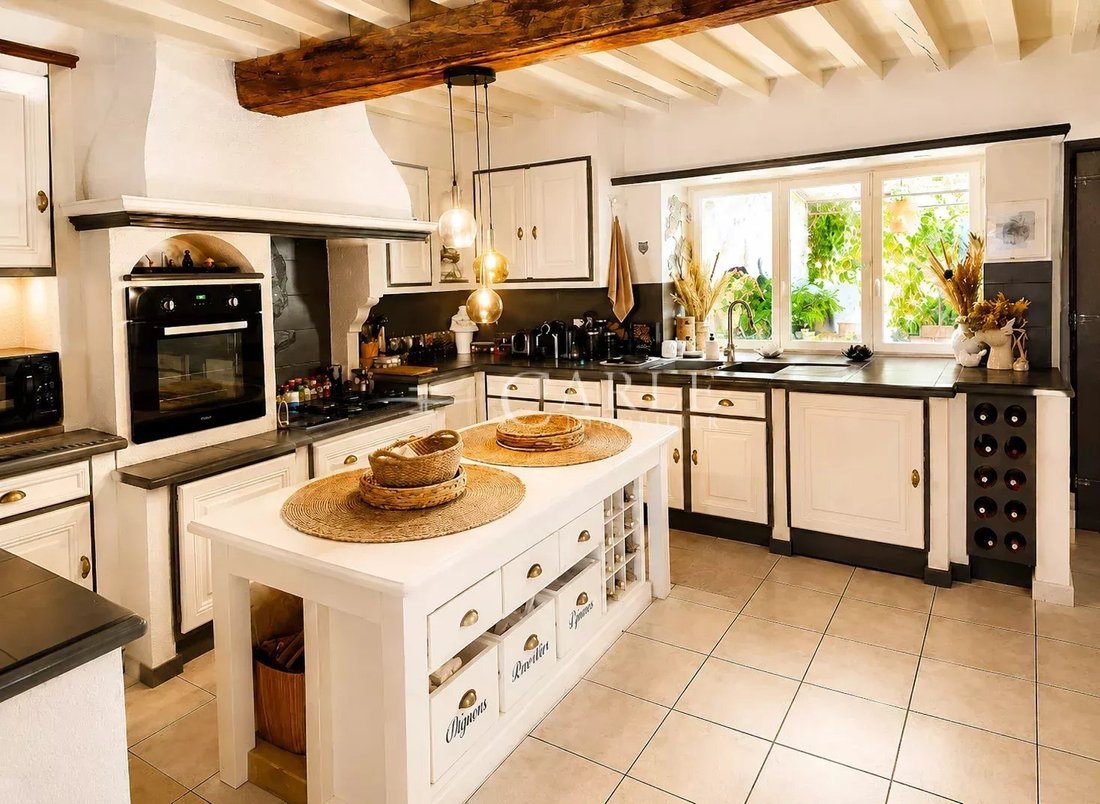 Haus in Loyettes, Auvergne-Rhone-Alpen, Frankreich 5 - 15812170