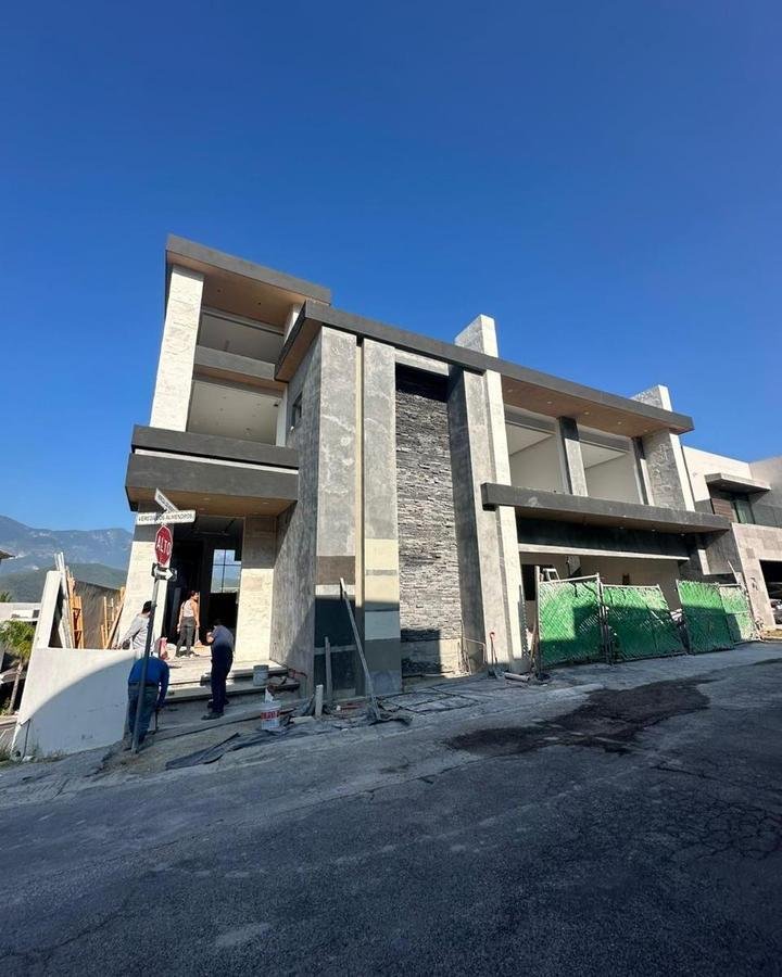 House in Monterrey, Nuevo Leon, Mexico 1 - 18326115