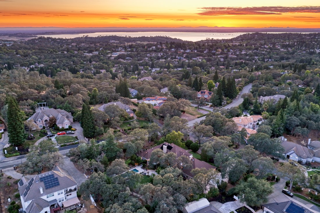 El Dorado Hills, California, United States 5 - 18325837