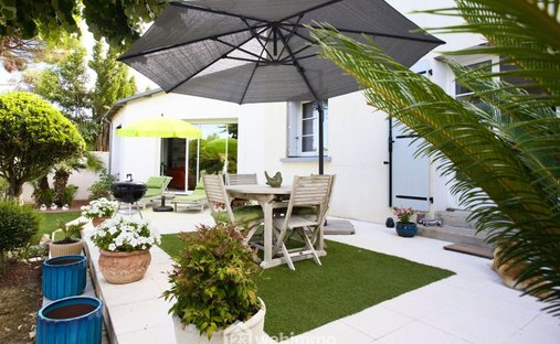 House in Bourg, Lagord, France 1