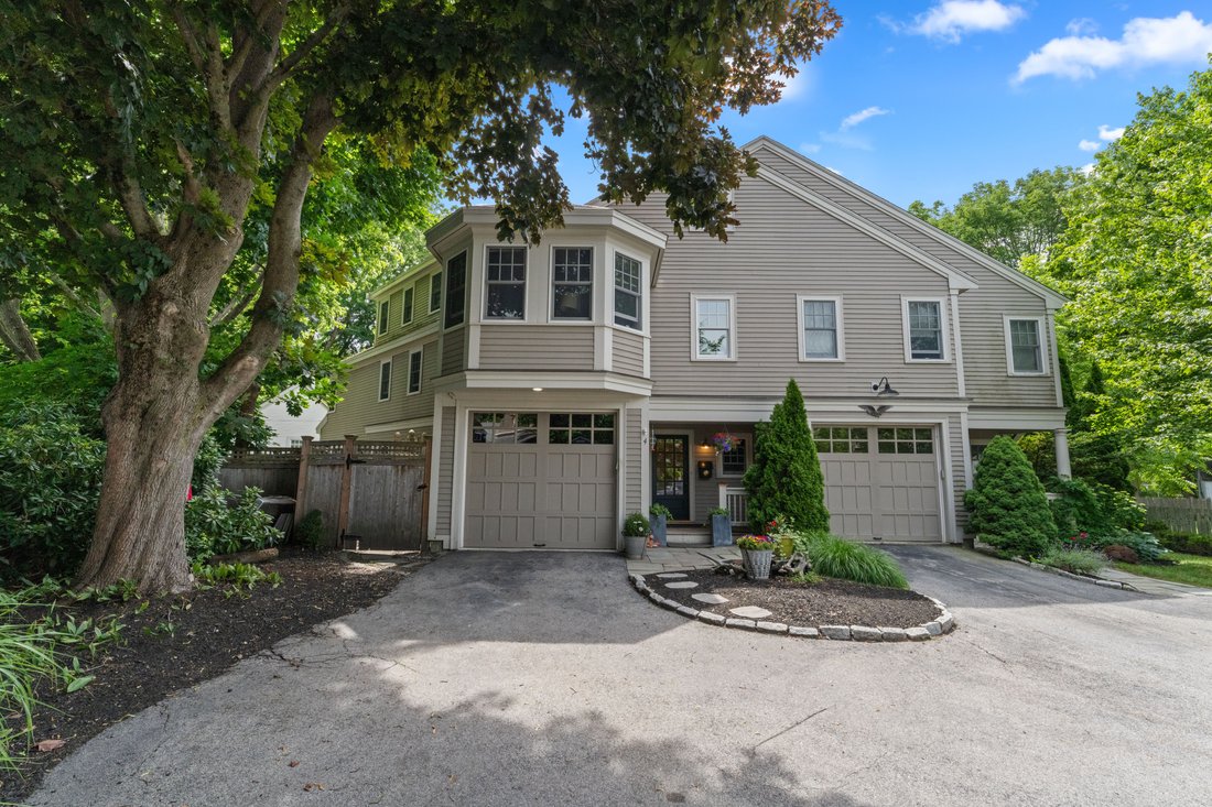Condo in Manchester-by-the-Sea, Massachusetts, United States 1 - 18325847