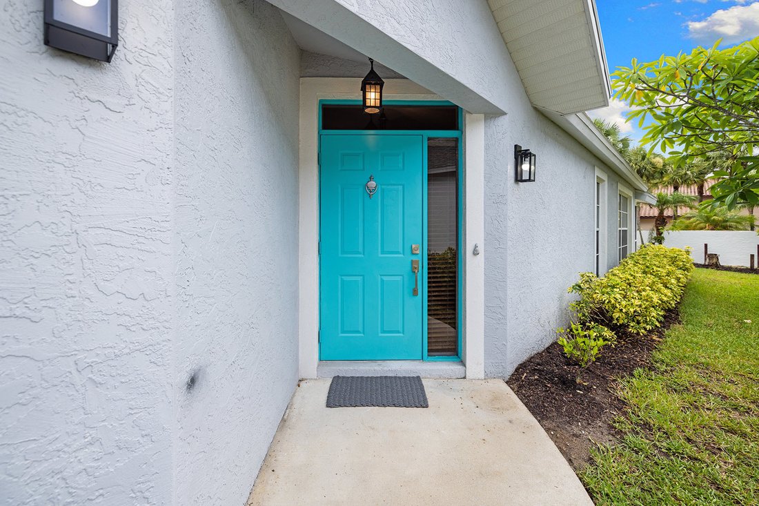 House in Naples, Florida, United States 3 - 18326295