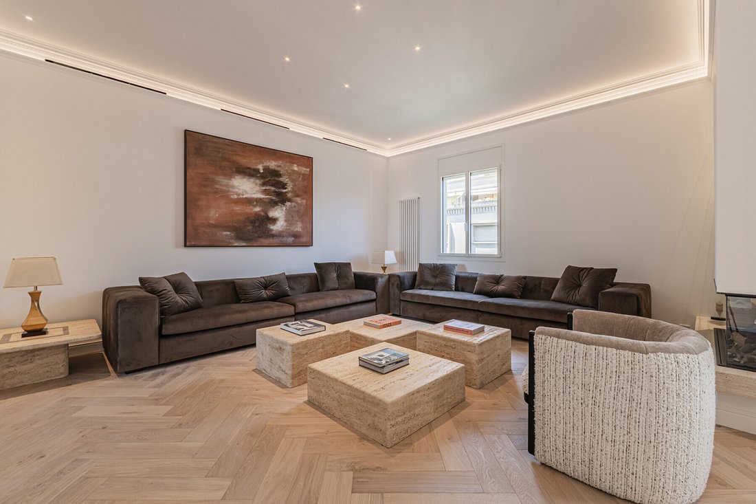 Apartment in Eixample, Barcelona, Spain 5 - 18325840