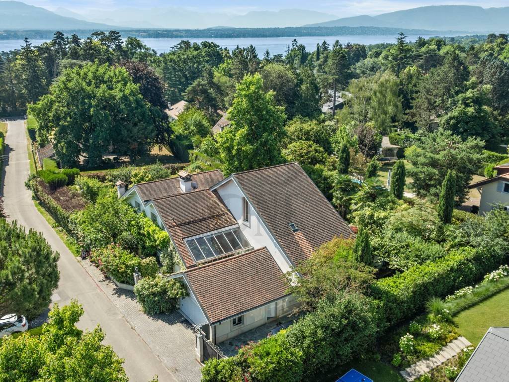 Townhouse en Mies, Cantón de Vaud, Suiza 1 - 18325756